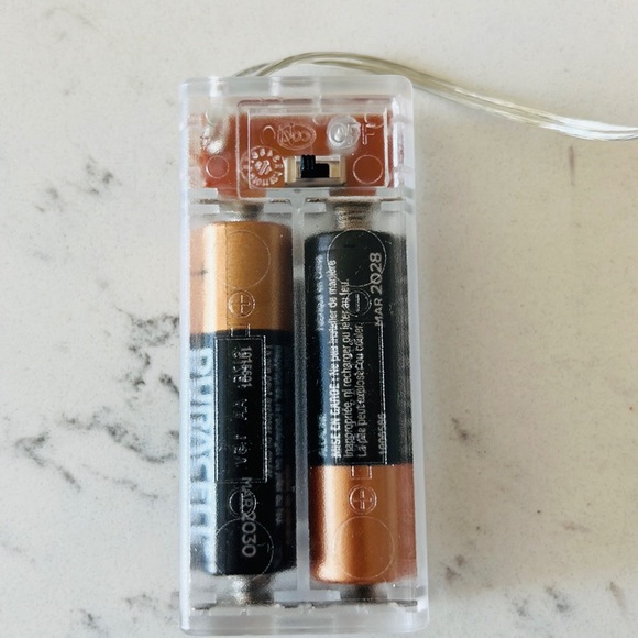 Pier 1  Peppermint Candy 5' LED  Glimmer Strings. - Picture 12 of 15